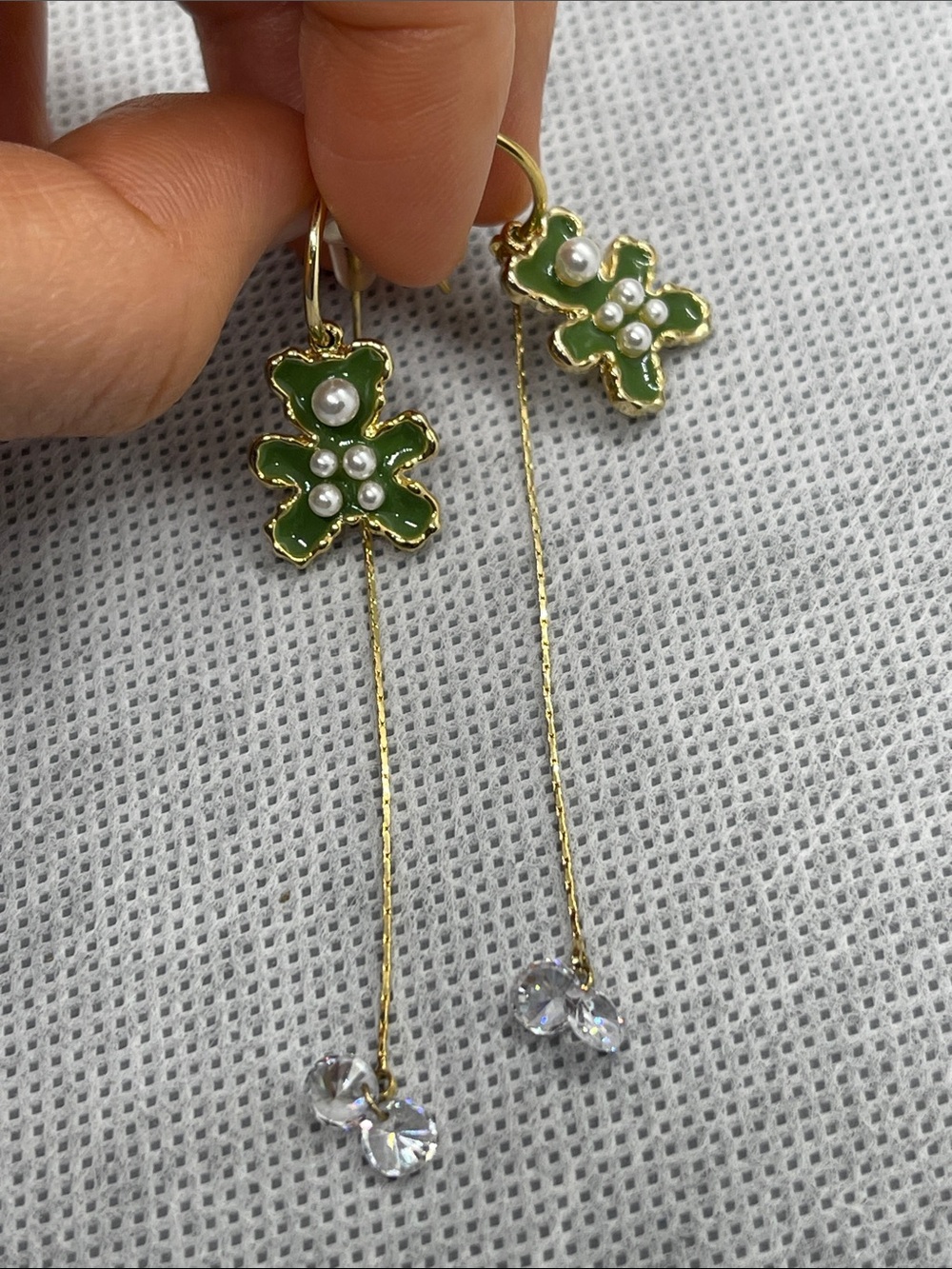 Little bear earring